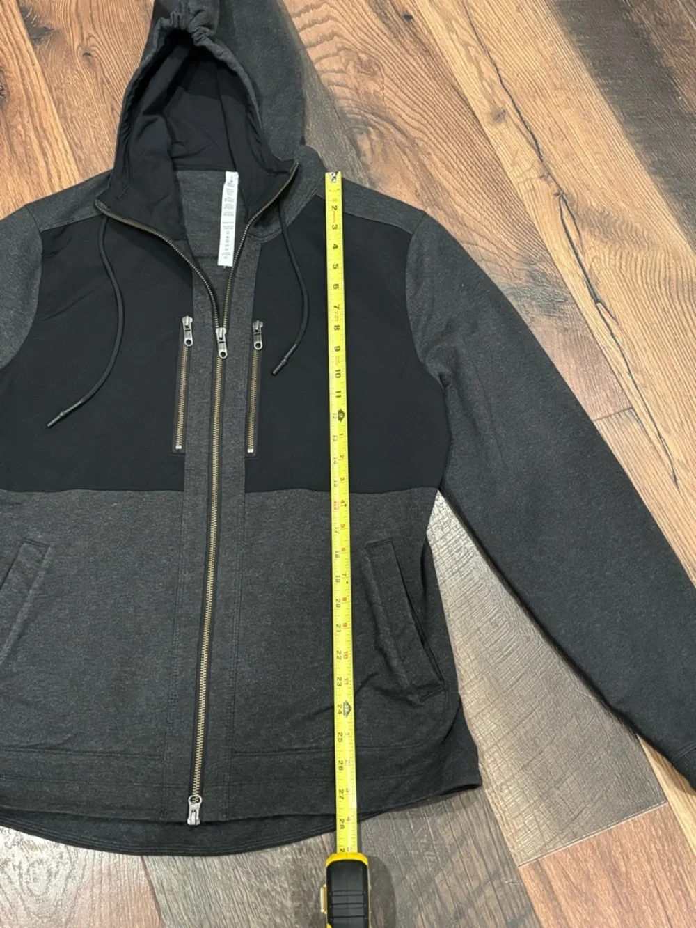 Lululemon Mens Dispatch Hoodie Heathered Gray/Black Large Great condition!